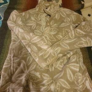 Patagonia snap button kangaroo pocket jacket